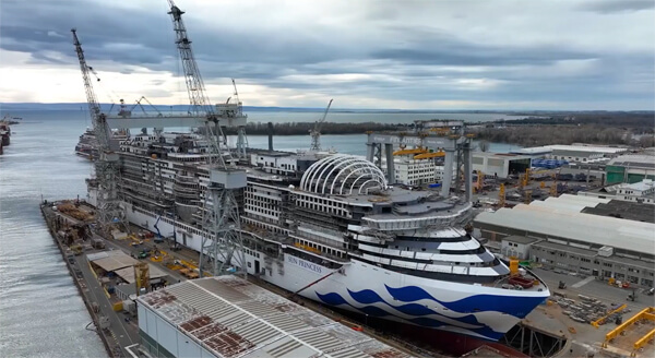 Princess cruise ship under construction Fincantieri