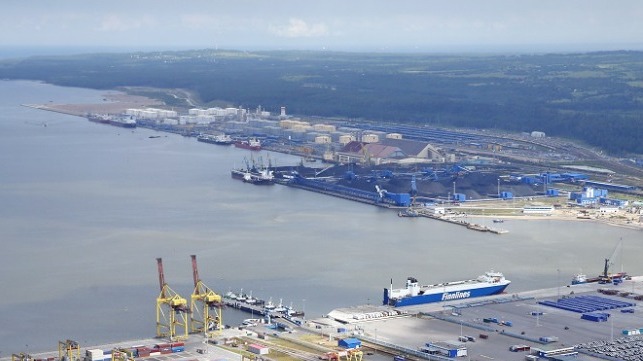 Russia's giant Ust-Luga oil export terminal, before recent Ukrainian strikes (Gazprom)